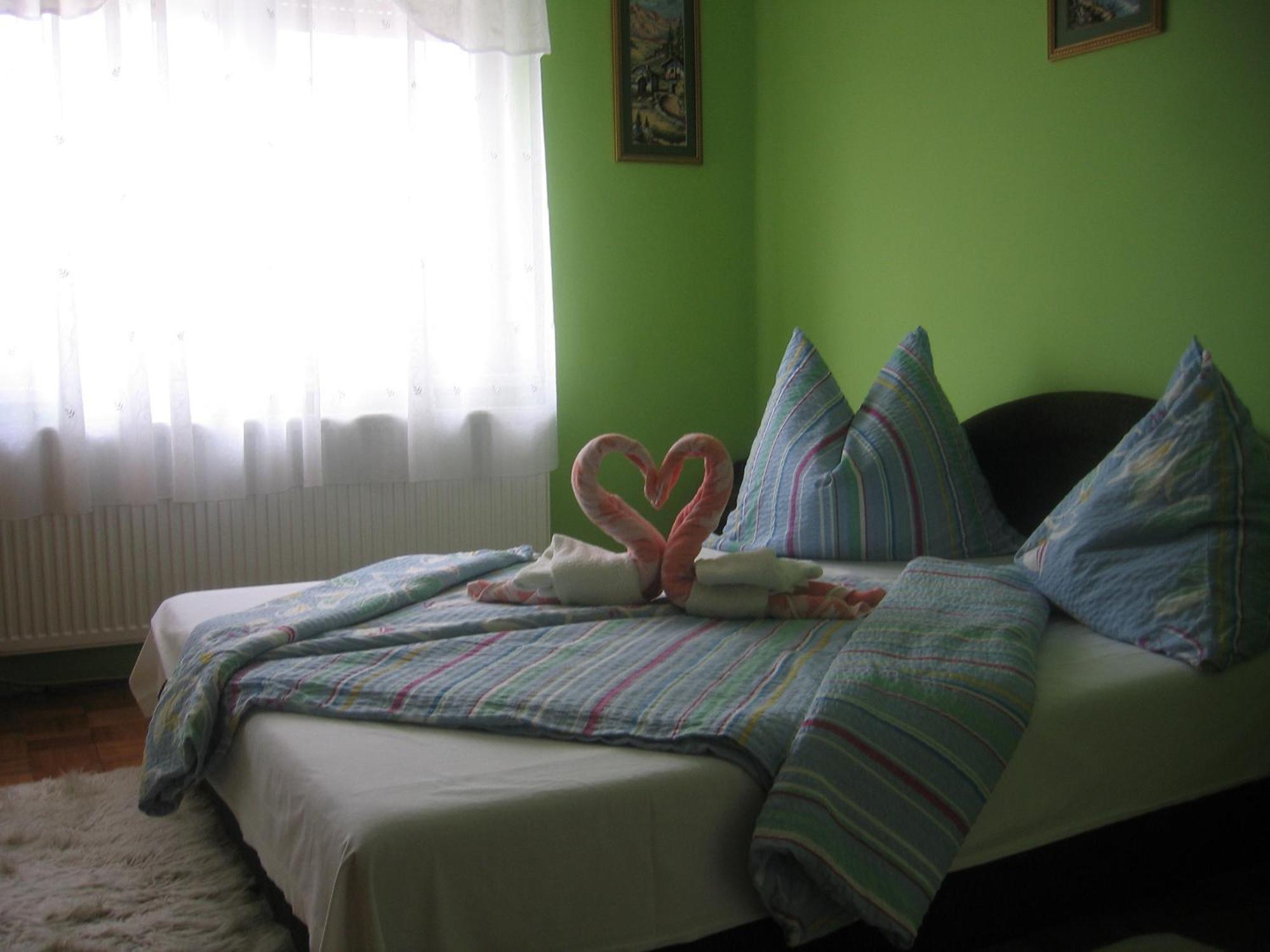 Keletifeny Vendeghaz Hotel Verpelét Buitenkant foto